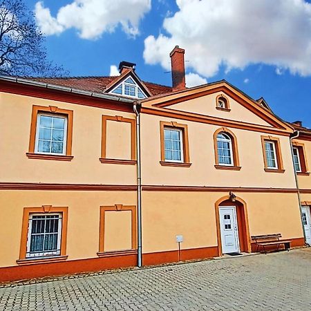 Apartments Gato Karlovy Vary Dalovice Εξωτερικό φωτογραφία