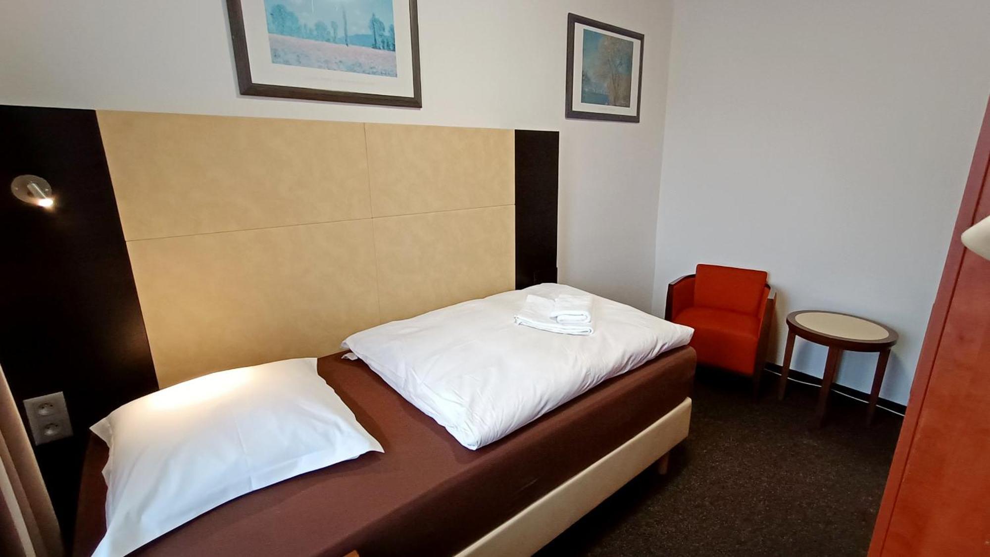 Apartments Gato Karlovy Vary Dalovice Εξωτερικό φωτογραφία