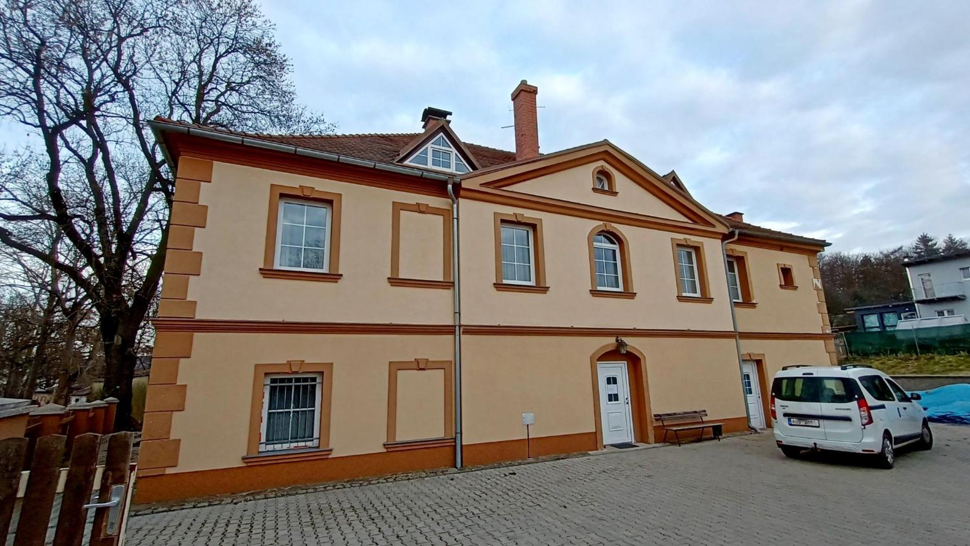 Apartments Gato Karlovy Vary Dalovice Εξωτερικό φωτογραφία